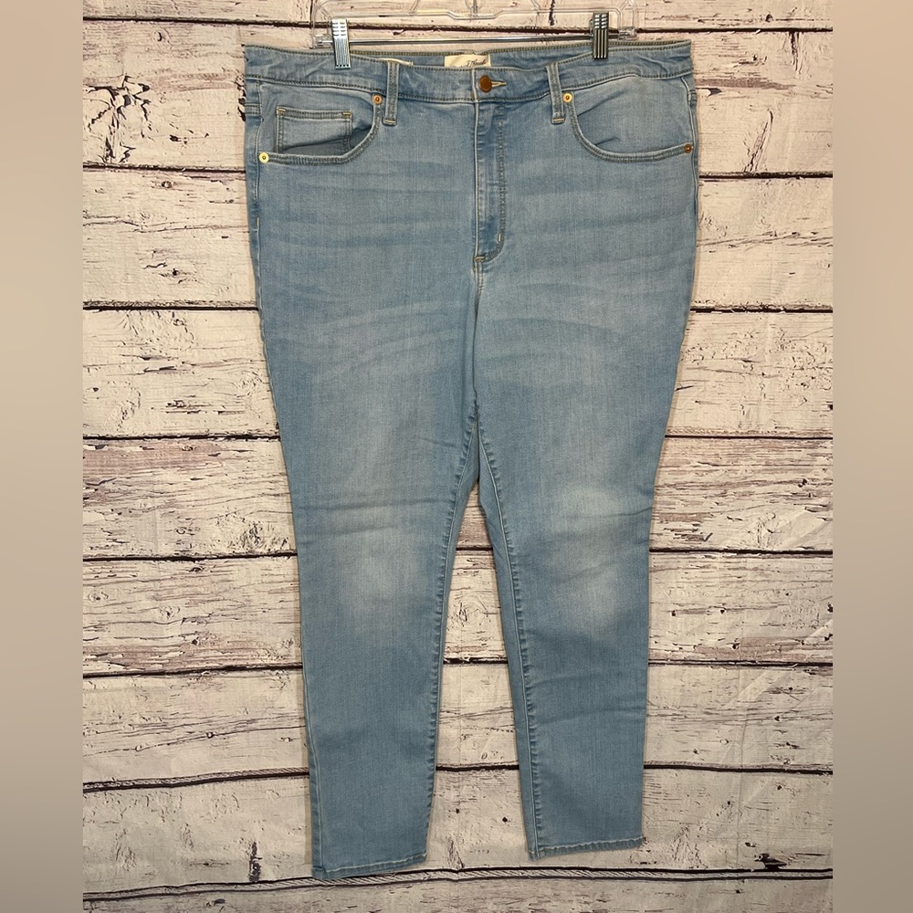 UNIVERSAL THREAD Jeans High Rise Skinny Light Wash-18